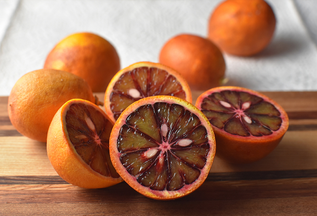 Deliciously Tangy: Blood Orange Gastrique Recipe 